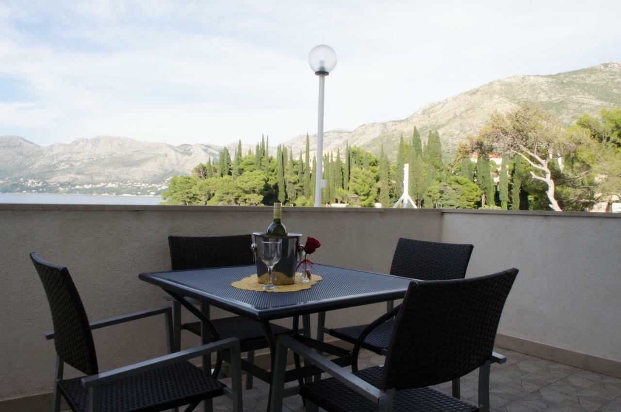 Apartments Rina Cavtat Luaran gambar